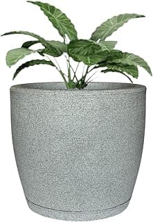 Vaso decorativo grande em polietileno branco com planta verde, ideal para jardim ou varanda