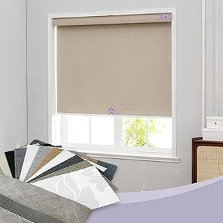 Cortina rolo Graywind 100% blackout com amostras de tecido