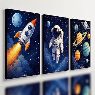 Kit 3 Quadros Decorativos Espaciais para Crianças Astronauta e Foguete 40x28cm