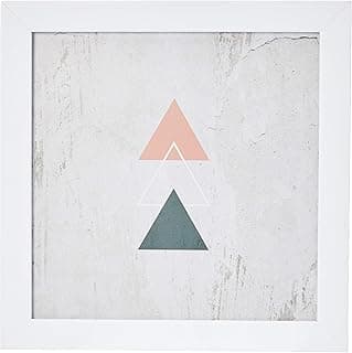 Quadro decorativo escandinavo com triângulos coloridos em moldura branca