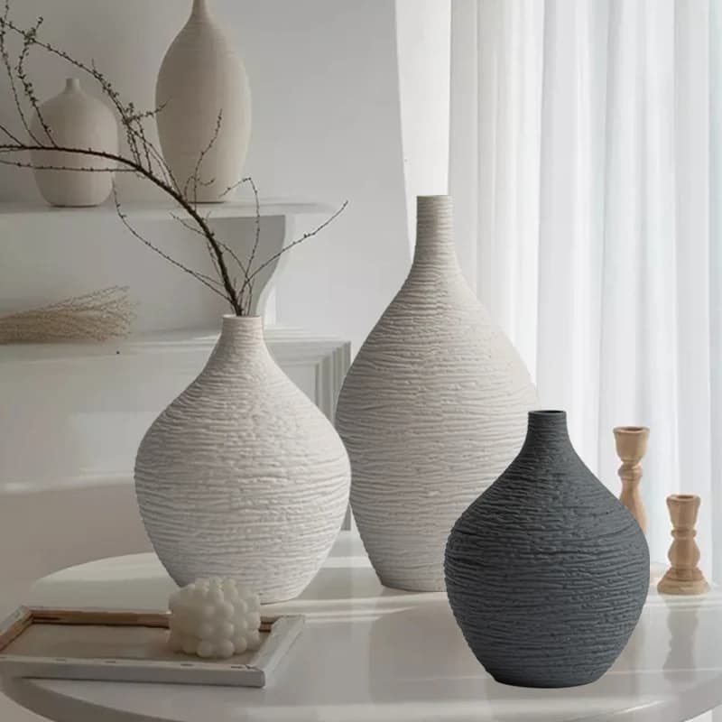 Vaso de cerâmica cinza escuro com textura texturizada para decoração de interiores