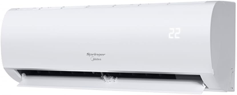Unidade interna do ar condicionado split Springer Midea Airvolution 18000 Btus branca vista lateral com visor digital.