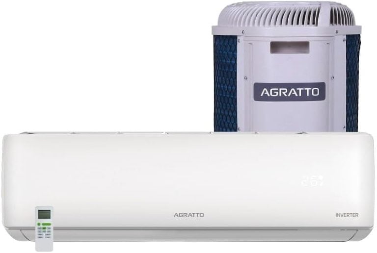 Ar condicionado split Agratto com unidade interna branca e unidade externa cinza com detalhes azuis, controle remoto incluso