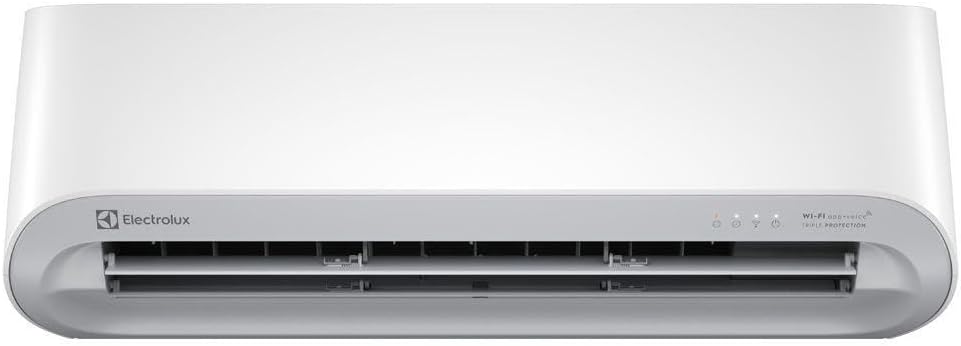 Unidade interna do ar-condicionado Electrolux Color Adapt 12.000 BTUs com aletas abertas na frente.