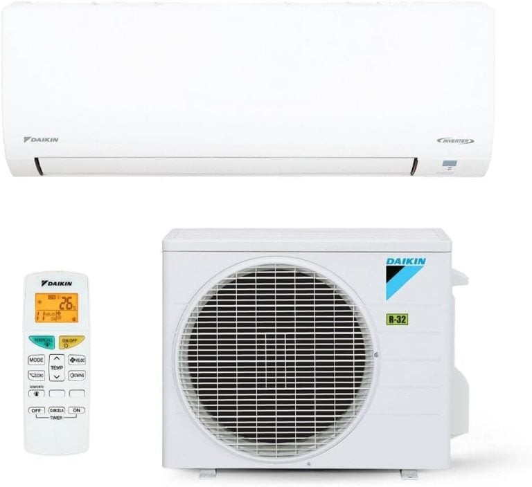 Ar-condicionado Split Inverter 12000 Btus Daikin Ecoswing Gold com unidade interna, externa e controle remoto.