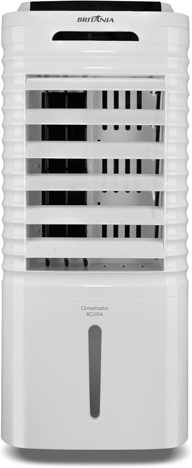Climatizador Britânia 4 em 1 BCL05A branco vista frontal com grelhas abertas