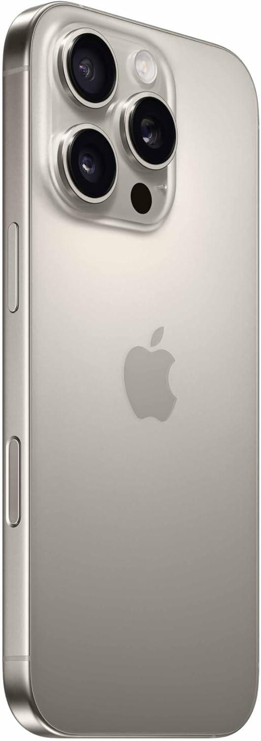 Apple iPhone 16 Pro titânio natural vista lateral com câmera tripla