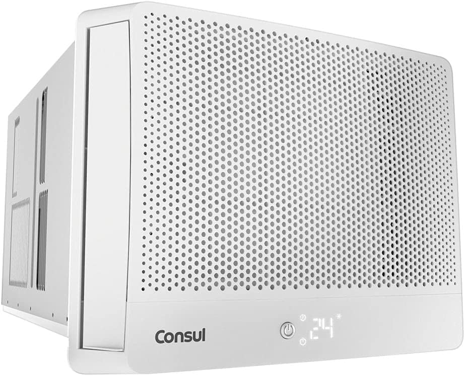 Vista lateral do ar condicionado janela Consul 7500 BTUs painel perfurado e display digital