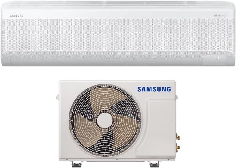 Ar-condicionado Samsung Split Inverter WindFree Connect AI 18.000 BTUs com unidade interna e externa branca, display digital e ventilador.