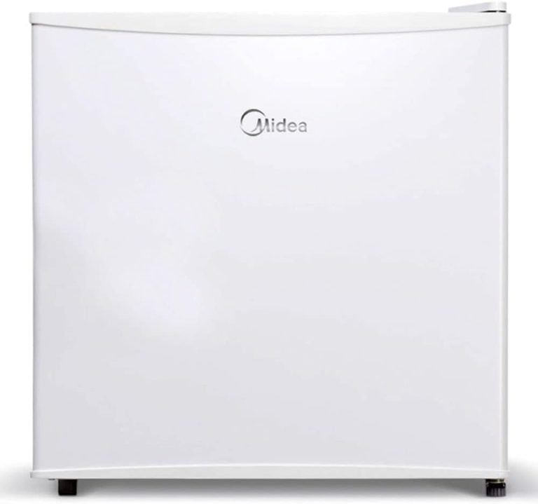 Frigobar branco Midea 45L com logo no centro, vista frontal.