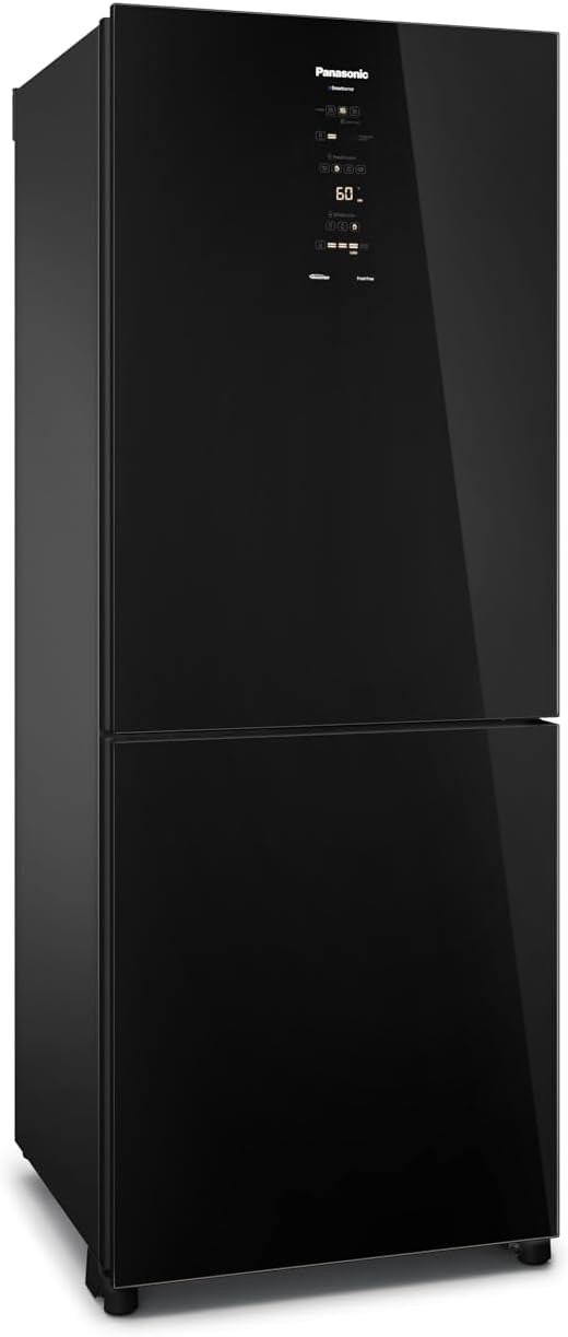 Geladeira Panasonic BB65 vidro preto inverter Frost Free vista lateral e frontal