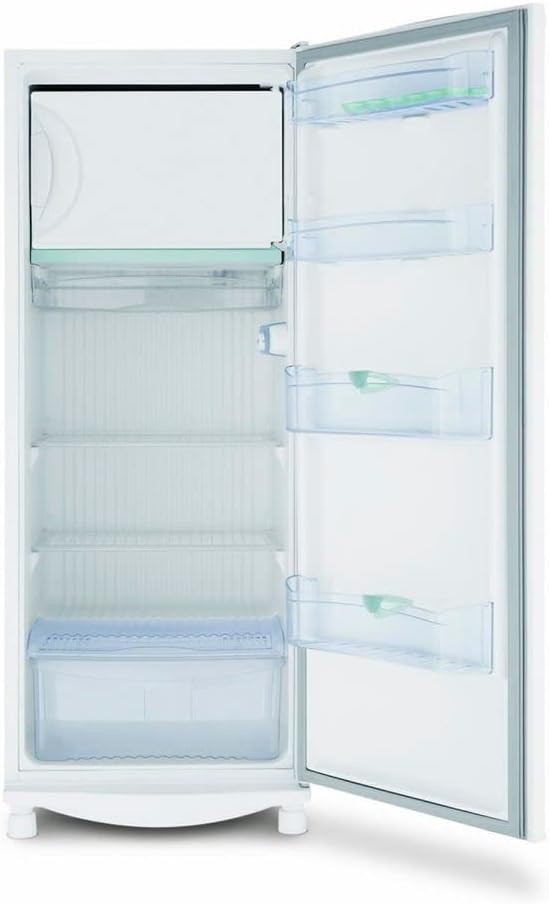 Refrigerador Consul 1 porta aberto revelando prateleiras internas e compartimentos