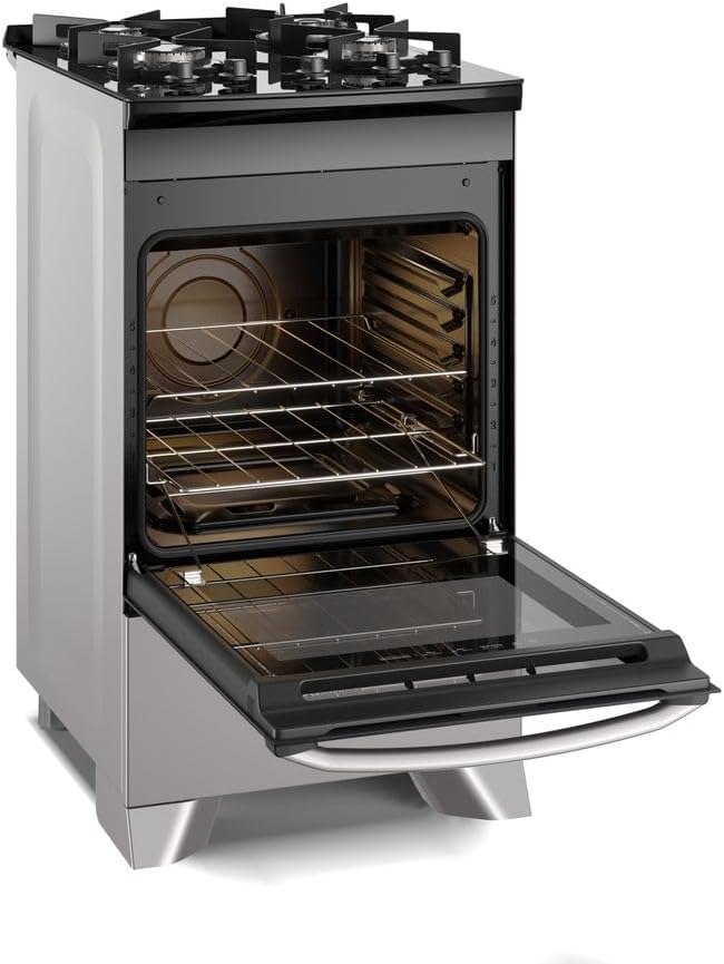 Fogão Electrolux 4 bocas Efficient com porta do forno aberta mostrando interior