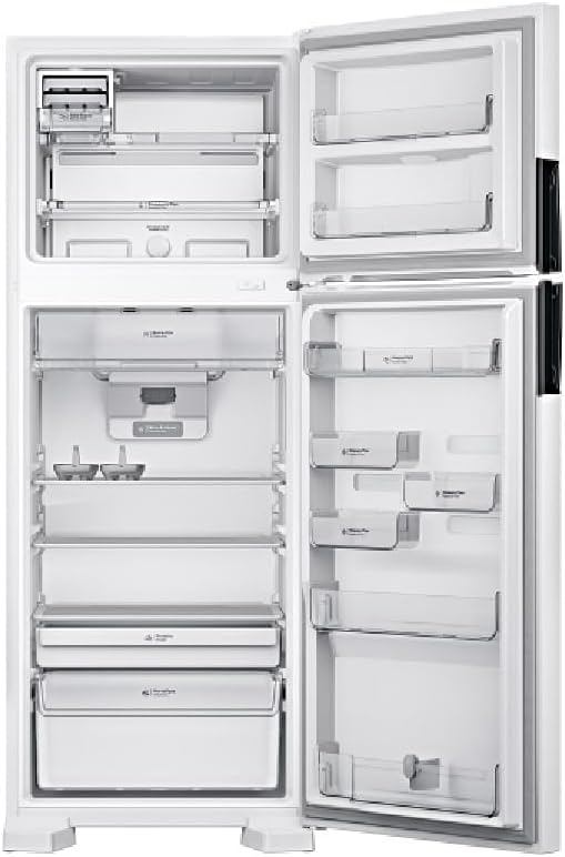 Interior vazio do refrigerador Consul Frost Free 451 Litros com portas abertas
