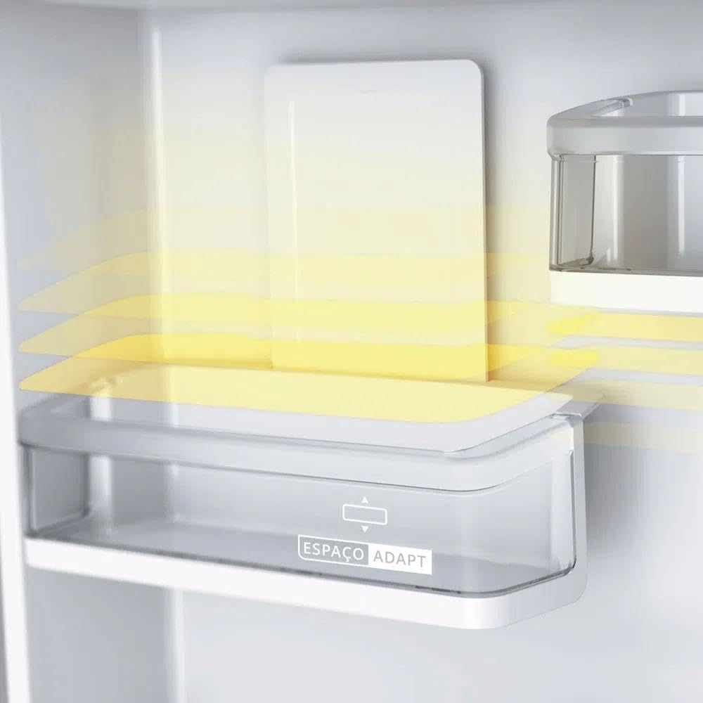 Espaço adaptável na porta da geladeira Brastemp Inverse 2 portas para melhor organização