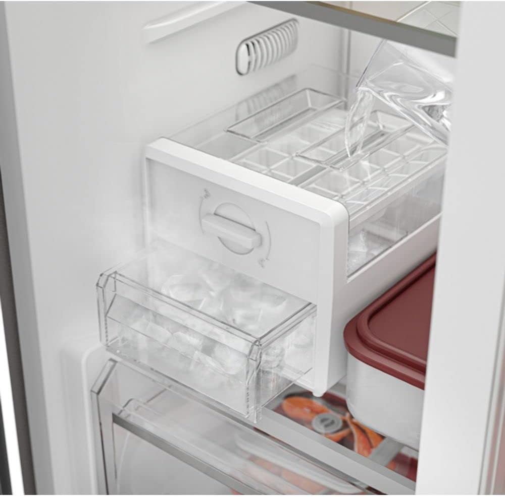 Detalhe interno compartimento de gelo Geladeira Electrolux Side by Side