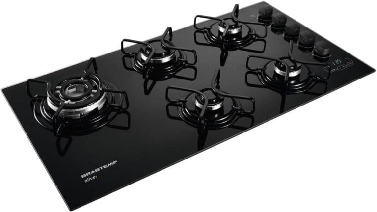 Cooktop Brastemp 5 bocas vidro preto com botões e suporte metálico
