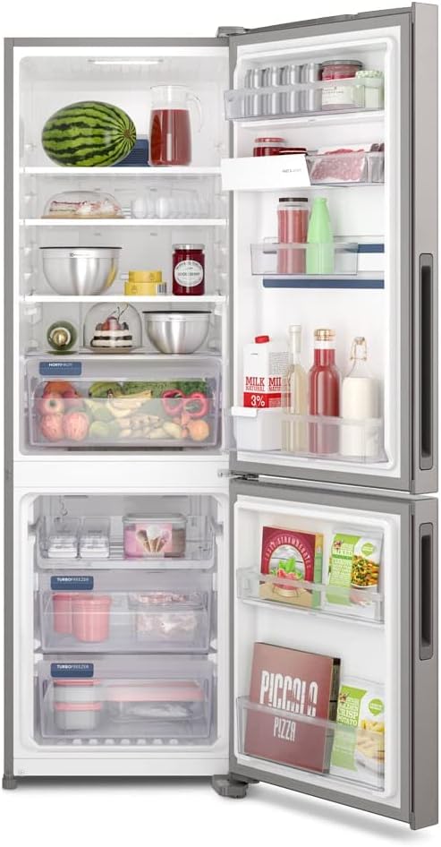 Geladeira Electrolux Frost Free 400L Inox Look aberta com alimentos organizados