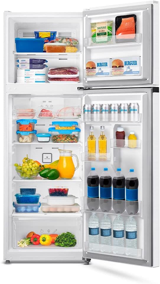 Geladeira Midea Frost Free Duplex 347L Slim branca aberta mostrando organização interna
