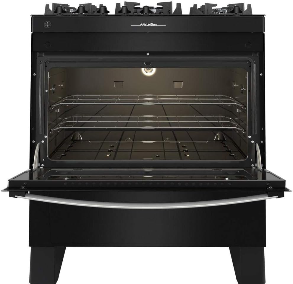Fogão Atlas Agile Up preto com forno aberto mostrando interior espaçoso