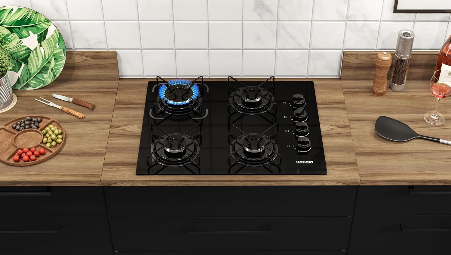 Cooktop 4 bocas Itatiaia embutido bancada madeira preto vidro temperado