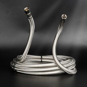 MACHOSSY Linha de água de geladeira de 2,5 m, mangueira de água trançada de aço inoxidável premium, tubo interno PEX de grau alimentício, linha de água de geladeira de aço inoxidável de 2,5 m, linha