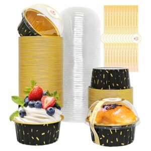 Pacote com 100 formas de cupcake de 142 g com tampas de cúpula, forros descartáveis de cupcake de ramekin de 142 g, recipientes de sobremesa reutilizáveis para festa de casamento de aniversário (chuva