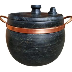 Panela De Pressão N:5 Em Pedra Sabão Com Alça De Cobre