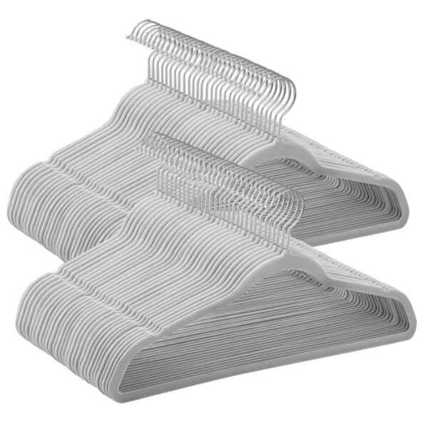 SONGMICS Cabides de veludo, pacote com 60, cabides antiderrapantes com ganchos giratórios prateados, finos que economizam espaço para armário, resistente, cinza pomba UCRF036GD02S