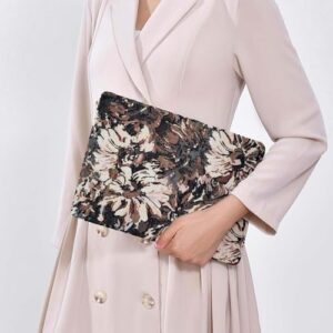 Miloocul Compatível com MacBook Air 15 M2 A2941/M3 A3114/M4 A3241 2023-25 Capa rígida de tecido floral elegante com capa de teclado (marrom floral)