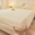 Protetor de colchão de veludo de pelúcia para o inverno, quente, lençol com elástico profundo, ultramacio, macio, respirável, adequado para a pele, lençol de cama bege | 150 x 200 cm